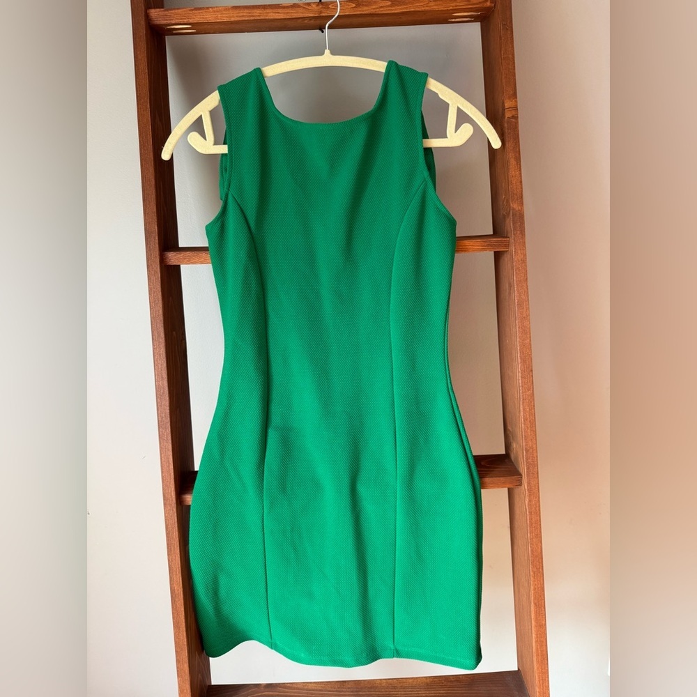 Bow Detail Dress - Picture 2 of 3